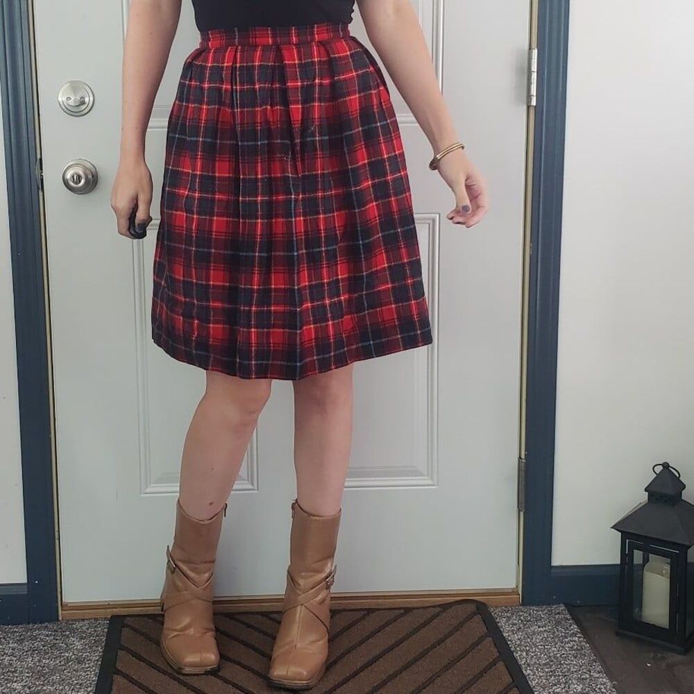 60s/70s Hand Made Rrd Plaid Pleated‎ Skirt